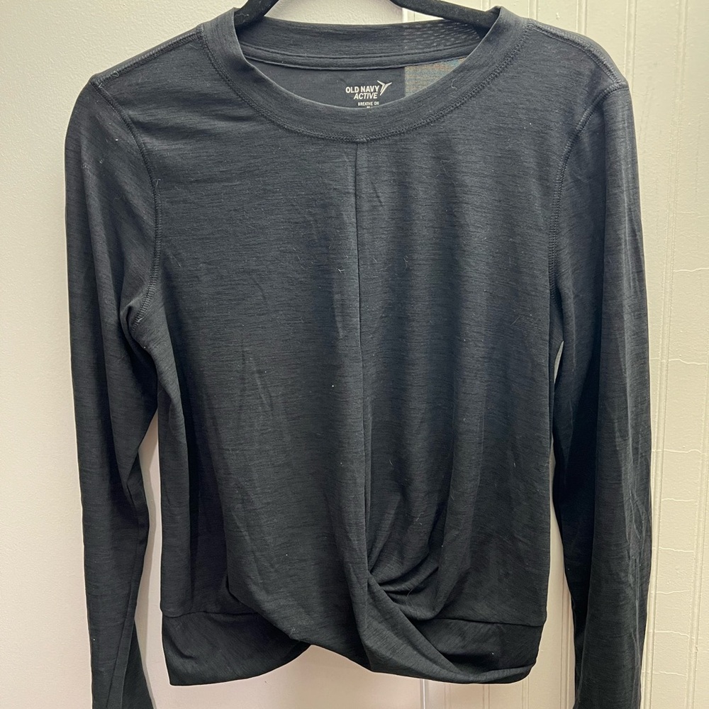 Old Navy Long Sleeve Activewear | Medium